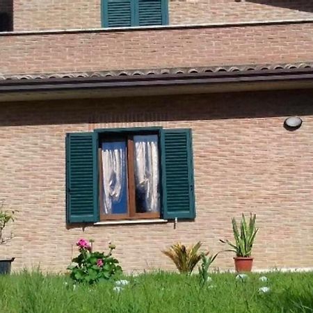 Appartamento Mediano In Villetta 3 Livelli - Perugia, Olmo Costa D'Argento Eksteriør billede
